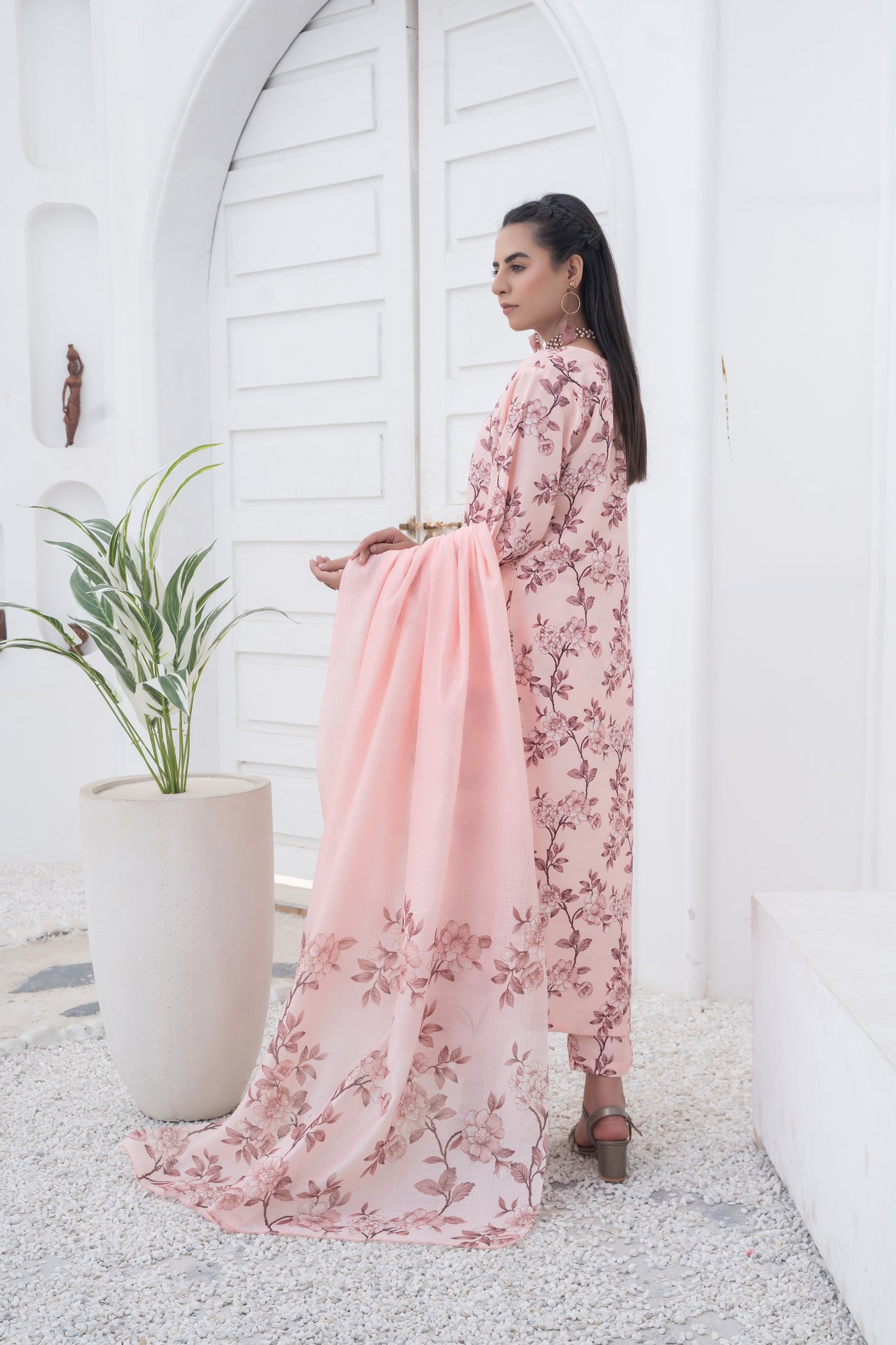 Floral Poise Emb 3 PC